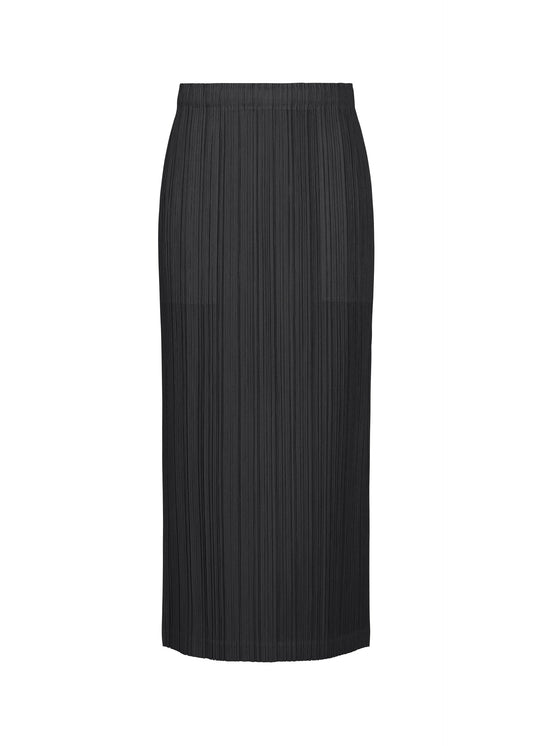 A product shot of the PLEATS PLEASE ISSEY MIYAKE THICKER BOTTOMS 1 skirt in black.