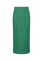 A product shot of the PLEATS PLEASE ISSEY MIYAKE THICKER BOTTOMS 1 skirt in fresh green.