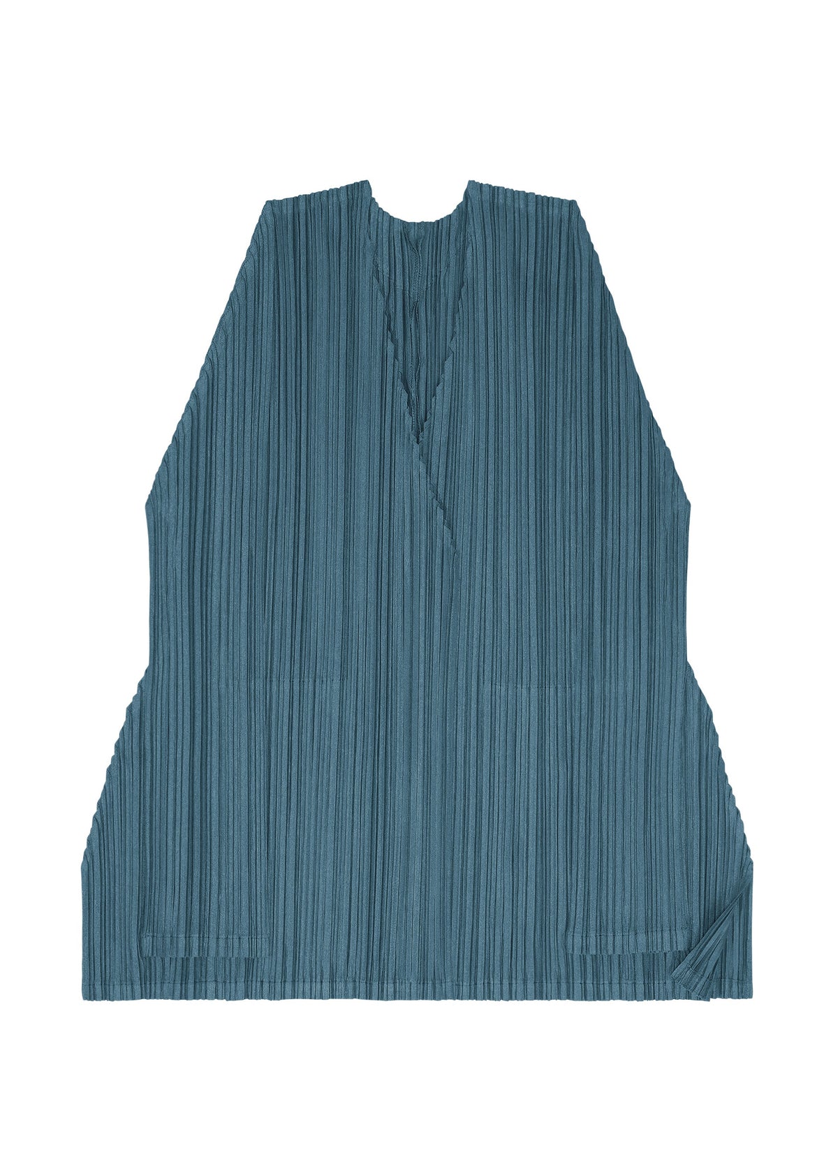 A detail shot of the PLEATS PLEASE ISSEY MIYAKE MELLOW PLEATS cardigan.