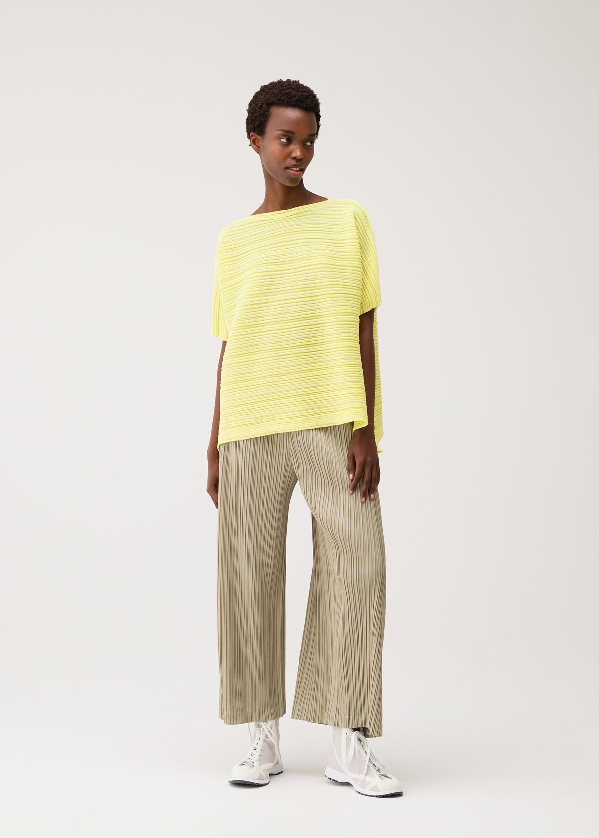 PAPER BOUNCE KNIT Top White